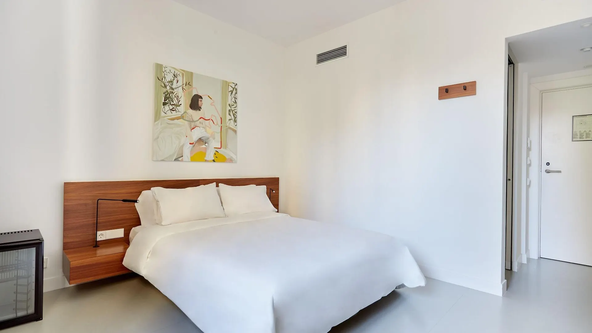 ***  Sonder La Casa Del Sol Hotel Barcelona Spain