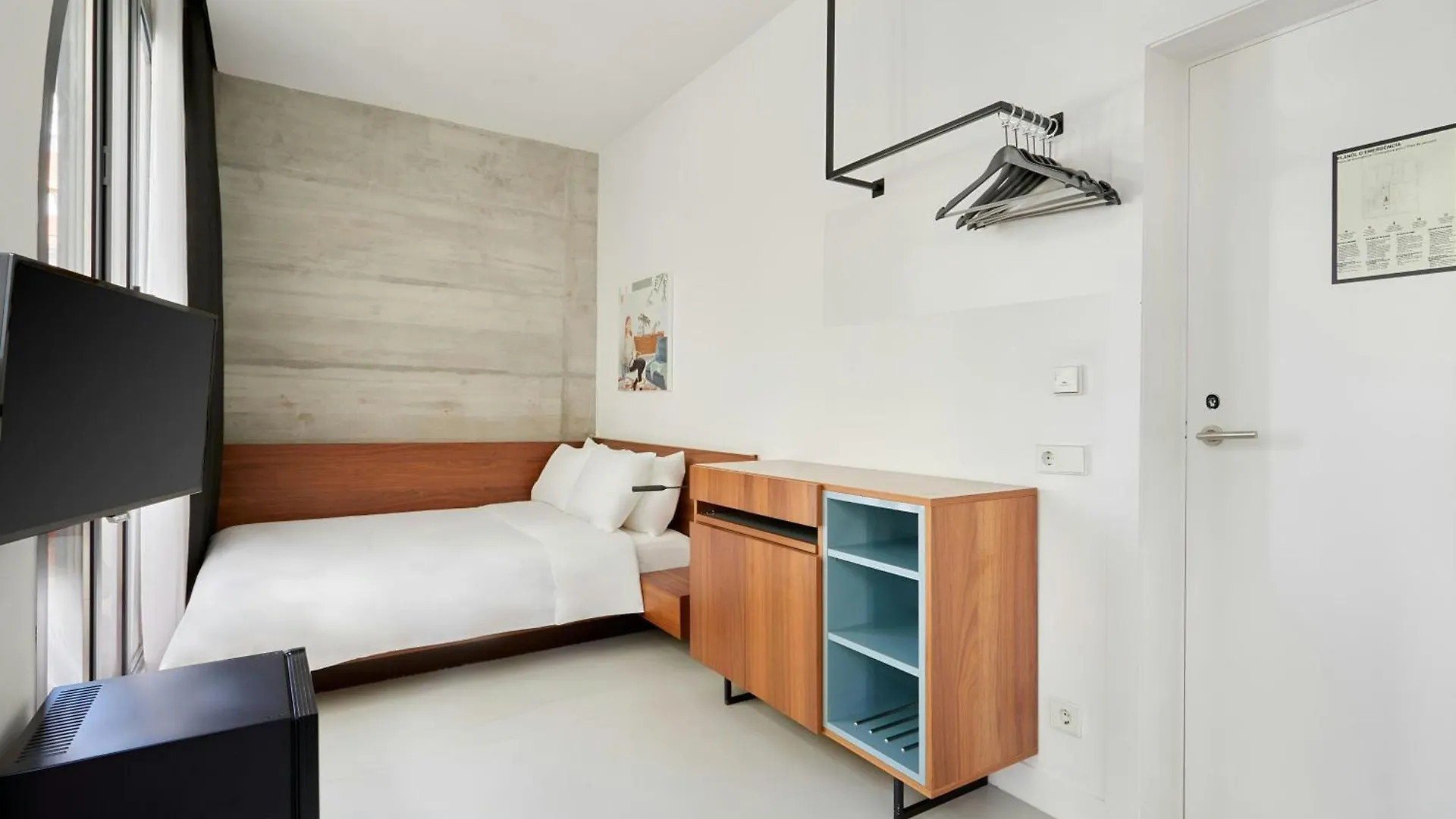 ***  La Casa Del Sol Hotel Gracia, Sonder By Marriott Bonvoy Barcelona Espanha